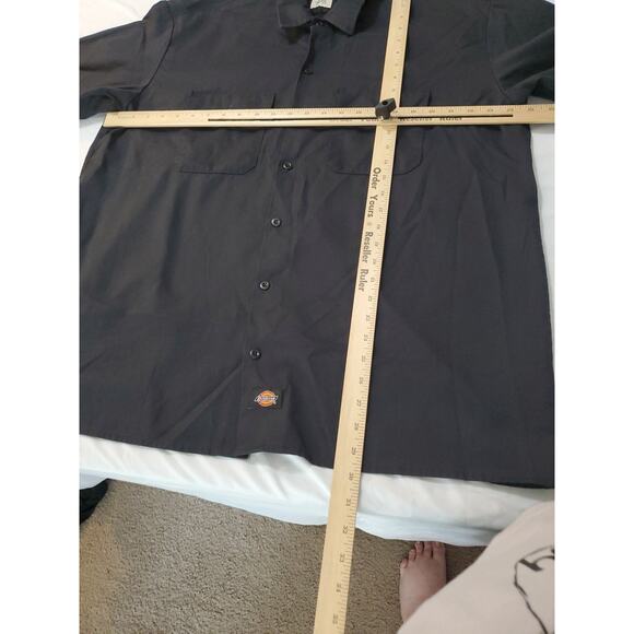 Dickies Mens Button Up Shirt Black Size XL Polyester Blend Short Sleeve Pockets - Picture 3 of 12